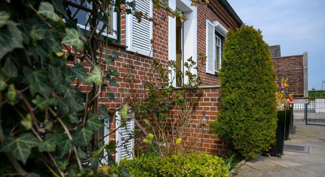 Altes Zollhaus Casa Meerblick Scharbeutz Exterior foto